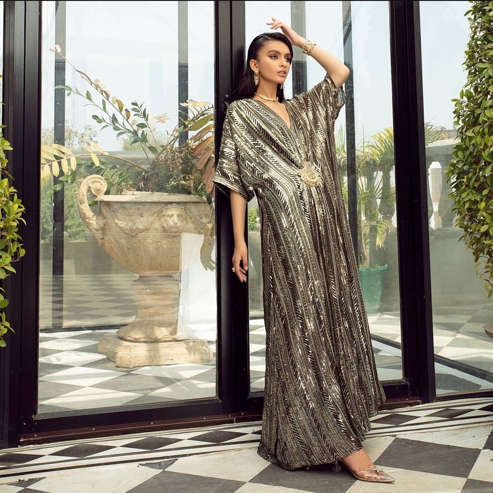 Pakistani designer Vanya brand new unworn evening formal kaftan dress
